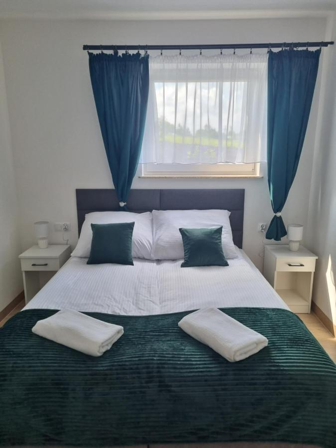 Apartamenty Jelen Pod Grapom Banska Nizna 외부 사진